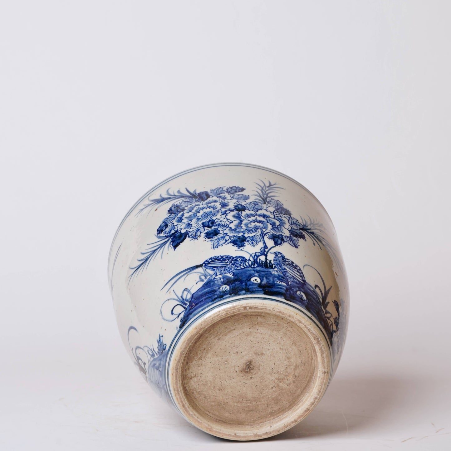 Blue and White Porcelain Peony and Kinglet Planter