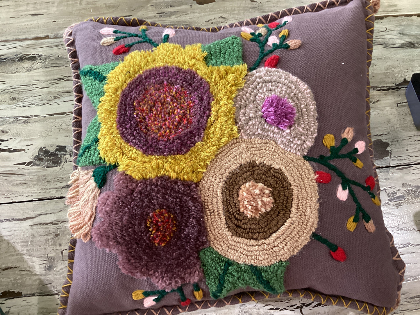 18" Square Cotton Tufted Floral Pillow w/ Pom Poms,