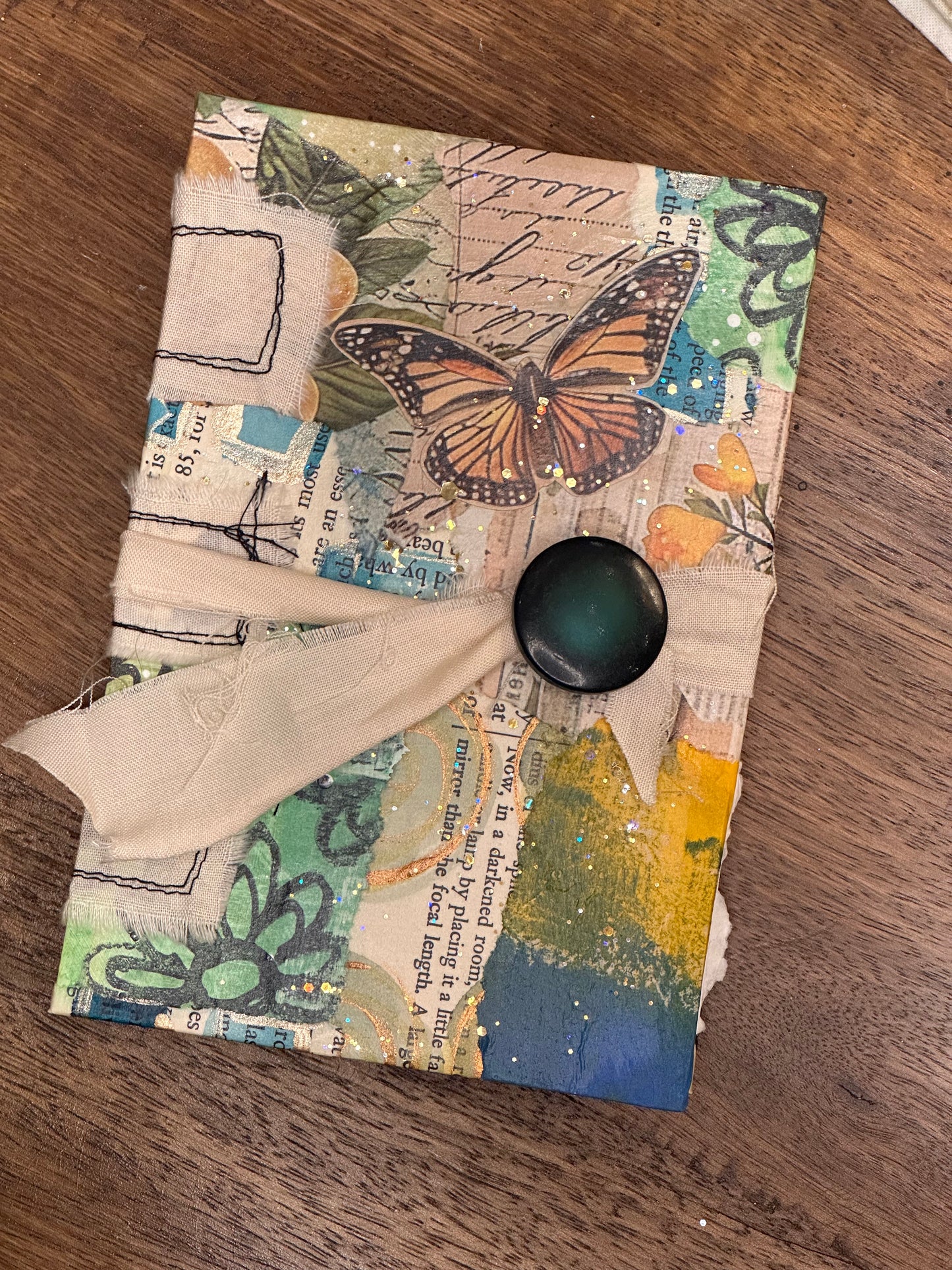 Studio Class | Journal Making with Leslie