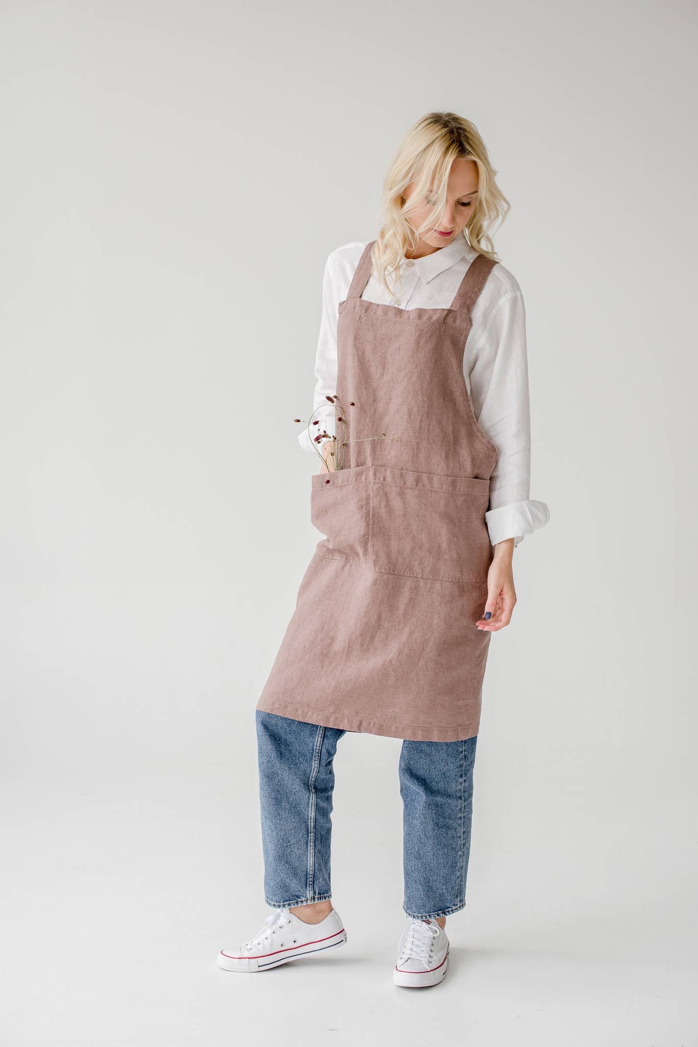 Ashes of Roses Linen Crossback Apron