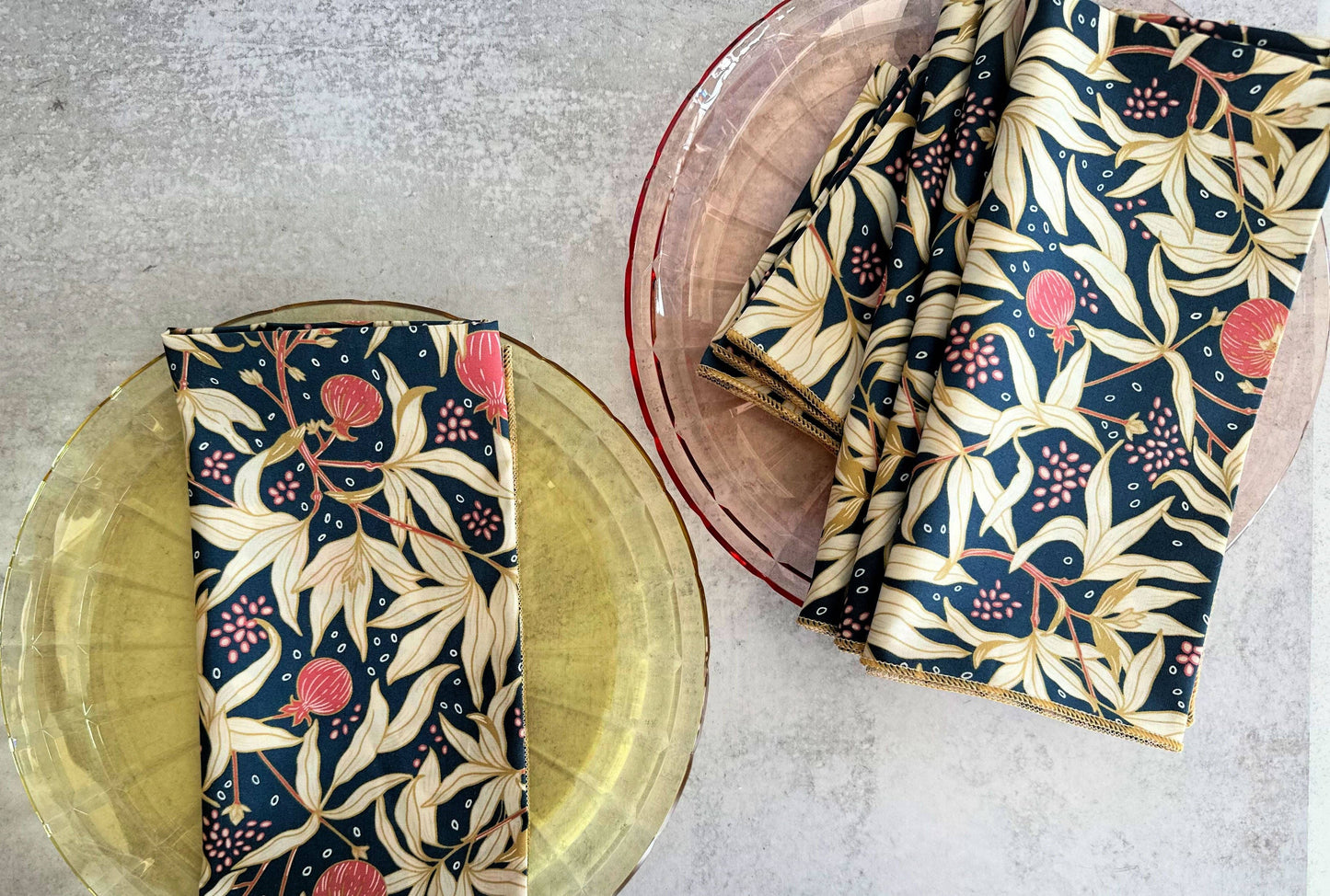 Gooseberry Cloth Napkins, set of four: Cocktail