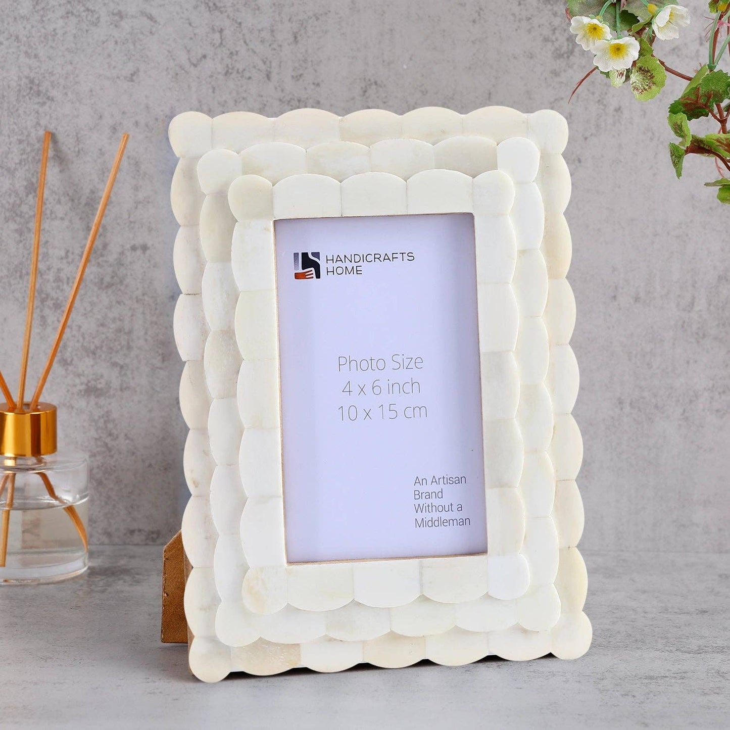 Picture Frame Scalloped Arts Bone Inlay White 4x6