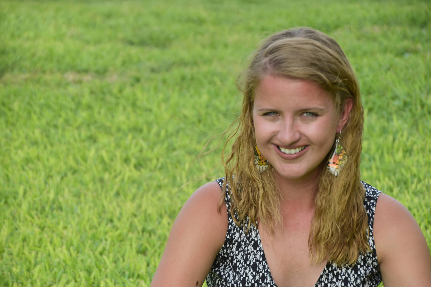 0055 Sunset Moth Earrings, Bottom wing: Regular