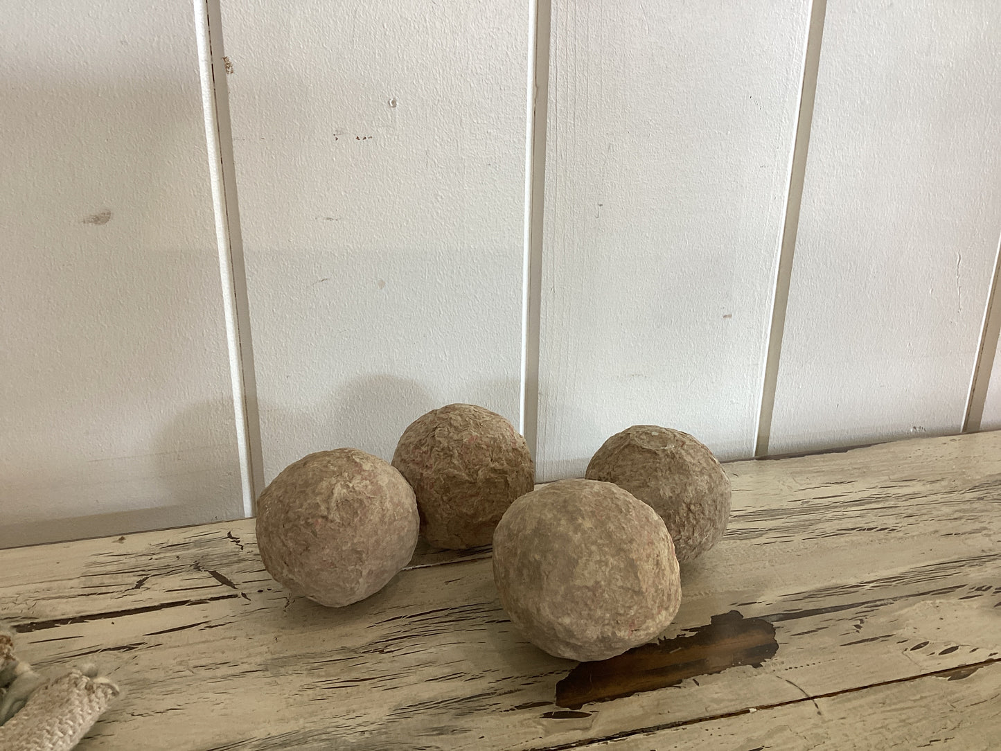 Balls decor - set of 4