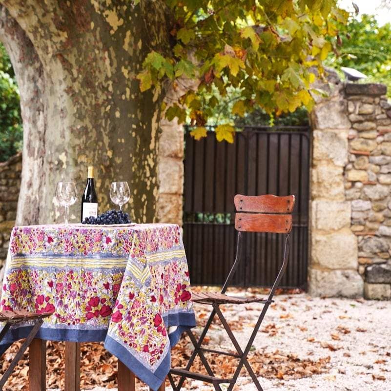 Jardin Red & Grey | French Tablecloths: 71' x 142"