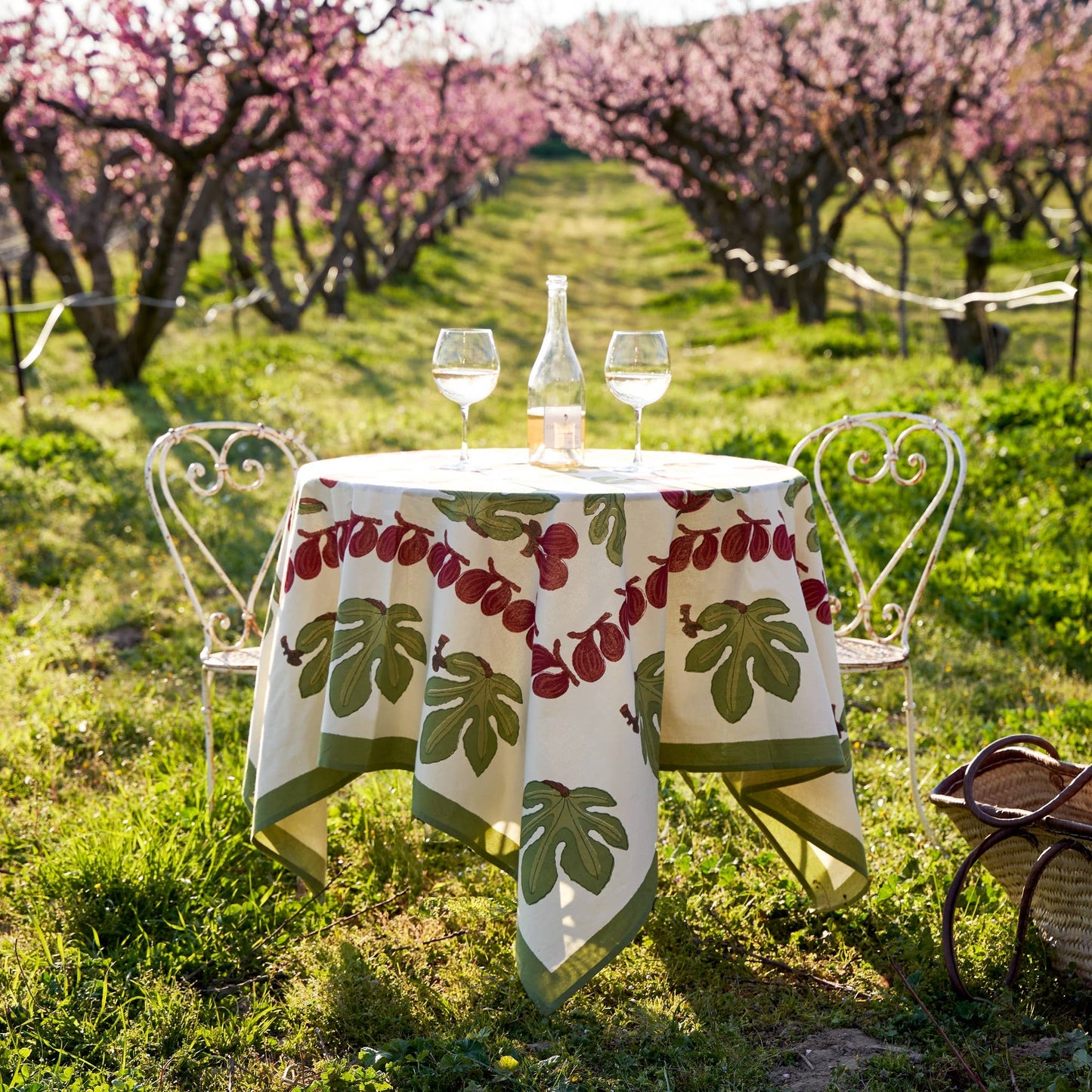 Fig Red& Green | French Tablecloths: 71" x 128"