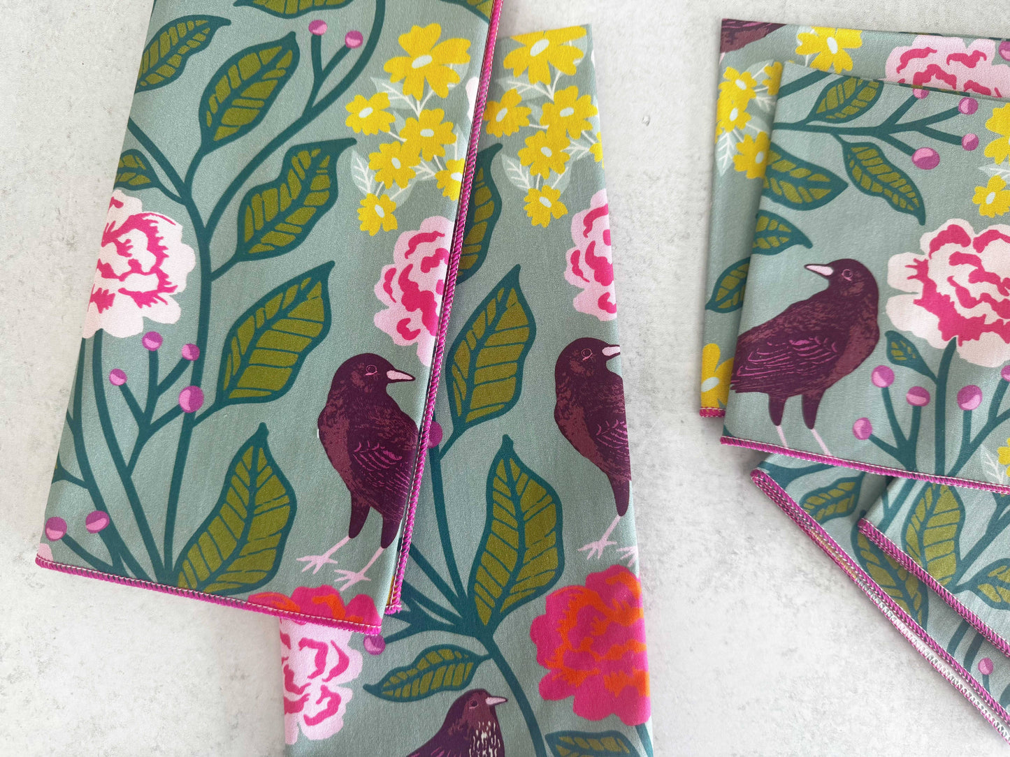 Backyard Songbird Cloth Napkins, set of four  : 20inch dinner napkins