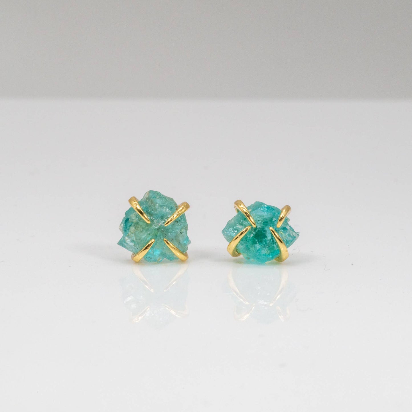 Prong Raw Crystal Studs: Appatite