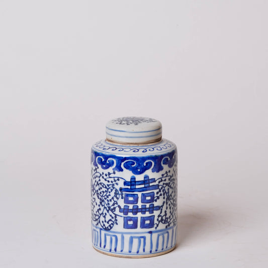 Blue and White Porcelain Double Happiness Cylinder Caddy