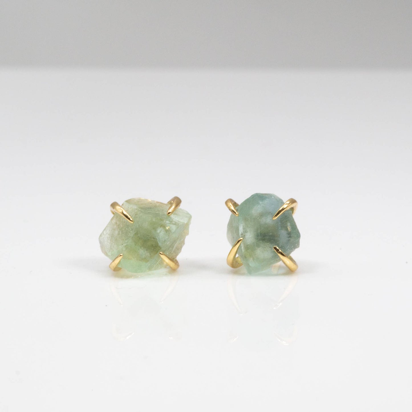 Prong Raw Crystal Studs: Amethyst