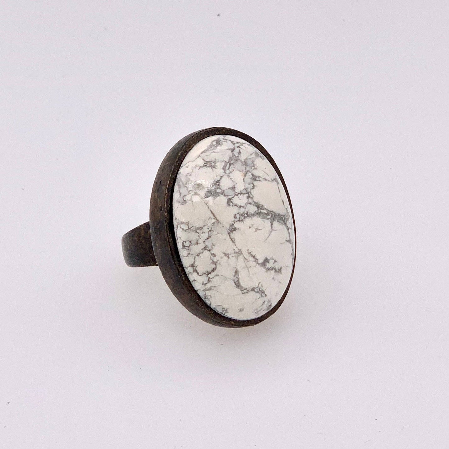 Single Oval Stone Ring: Light Turq / 8