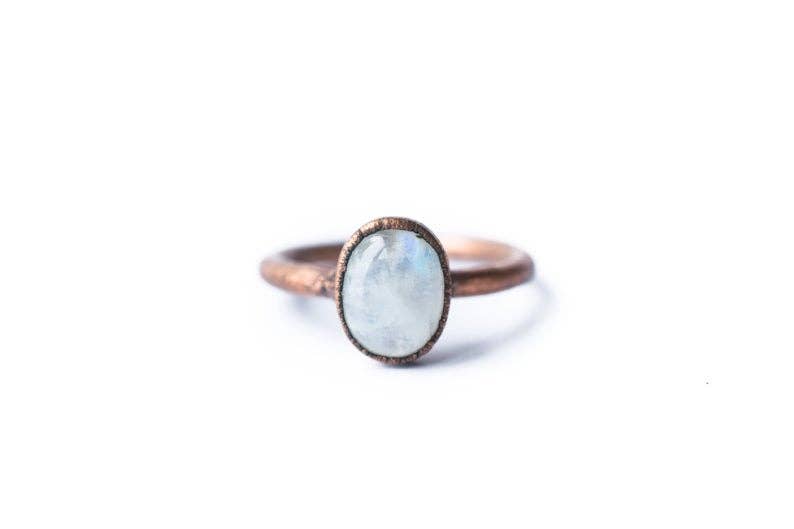 Handcrafted Rainbow Moonstone Copper Ring: 8