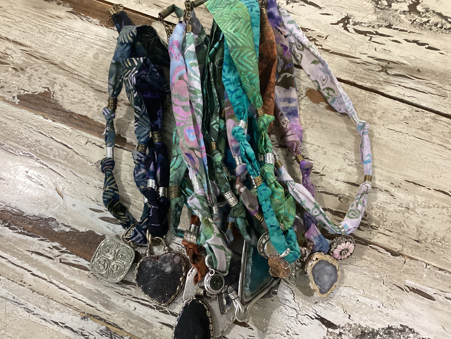 Fabric necklace