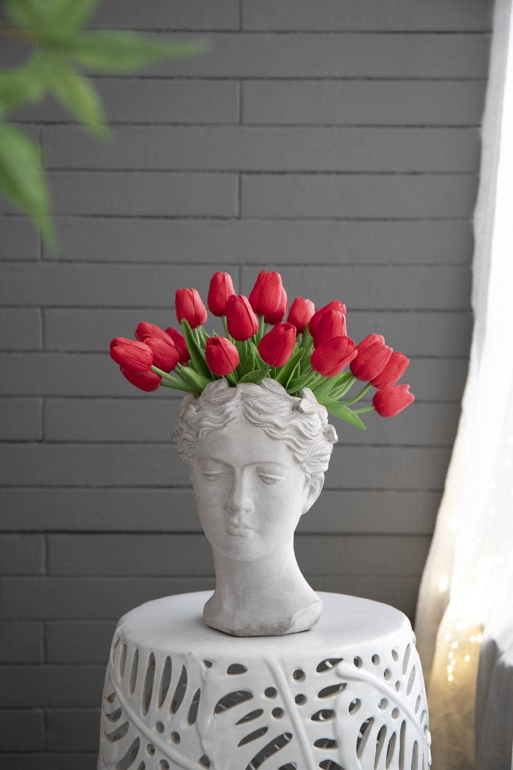 D7x11" Visage Cement Vase - Large