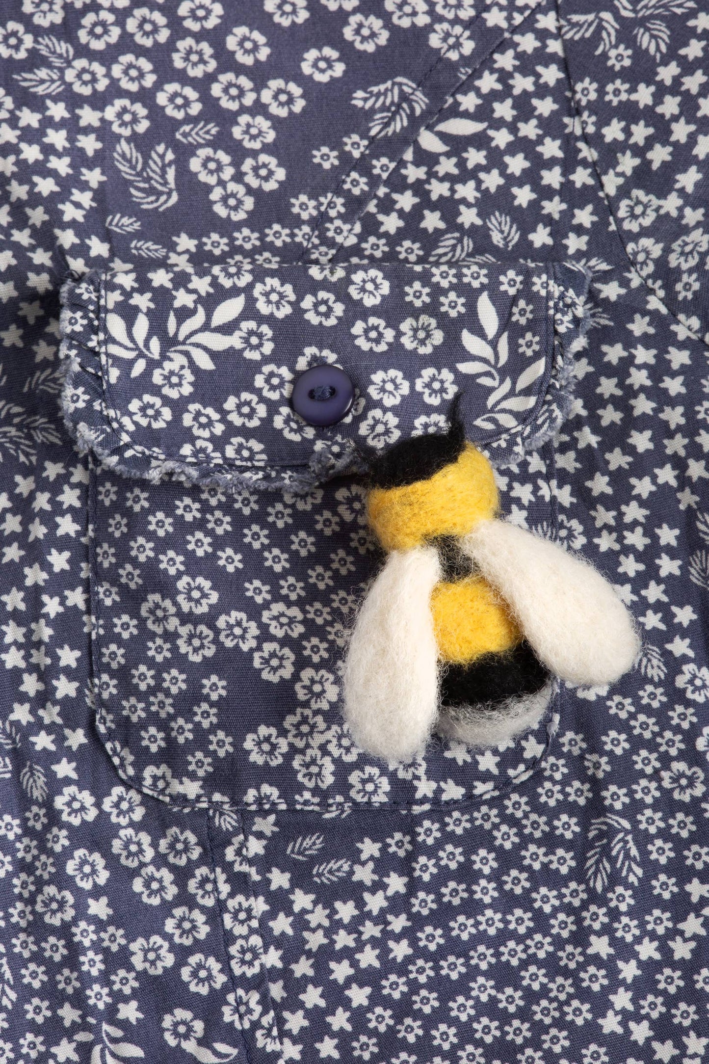 Bee Brooch Needle Felting Kit