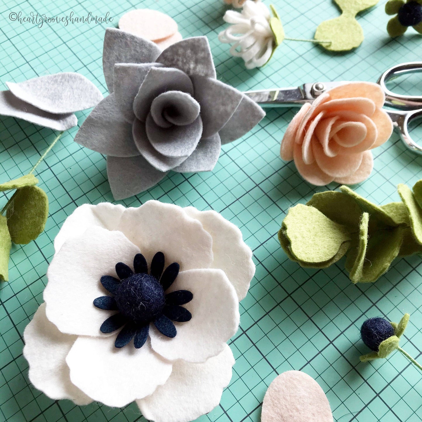 Felt Flower Craft Kit | Anemone Arrangement