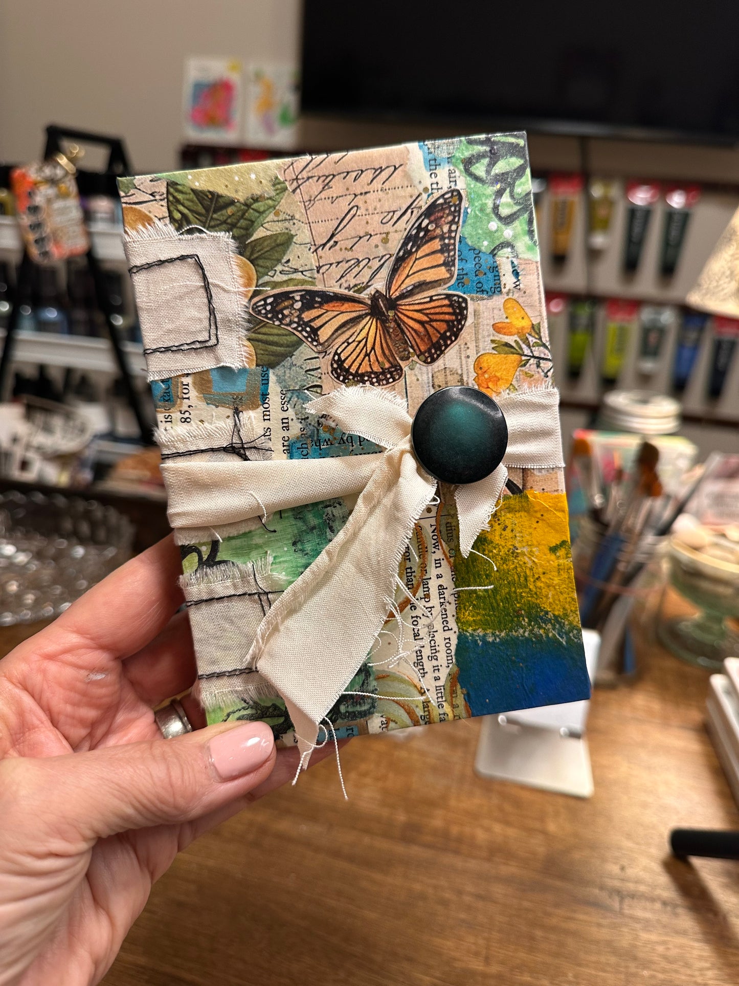 Studio Class | Journal Making with Leslie