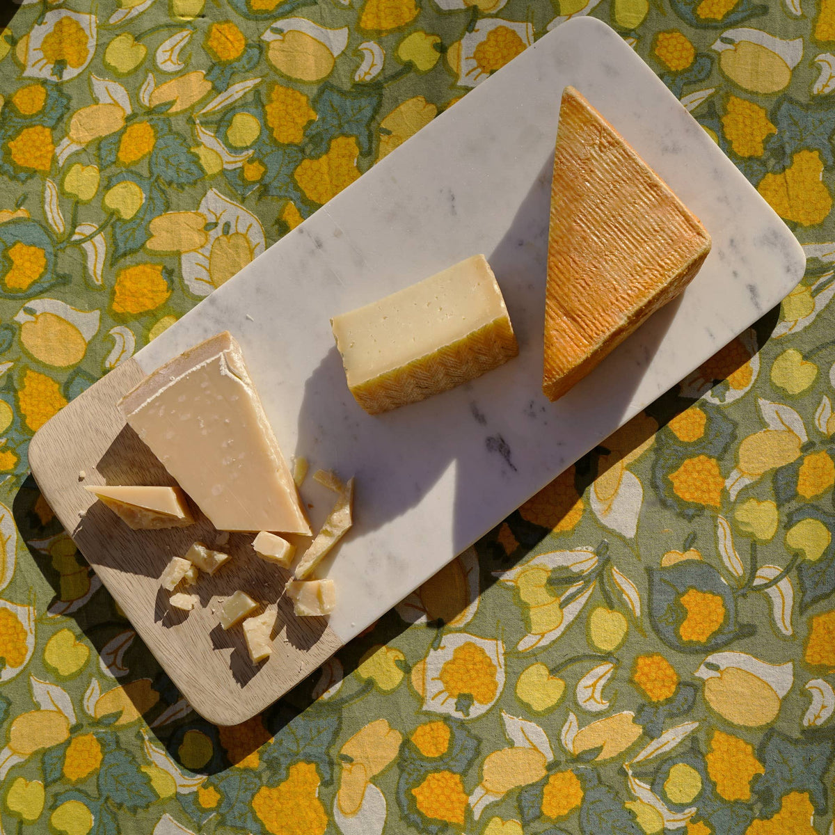 Fruit Yellow & Green | French Tablecloths: 71" x 128"