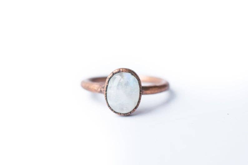 Handcrafted Rainbow Moonstone Copper Ring: 8