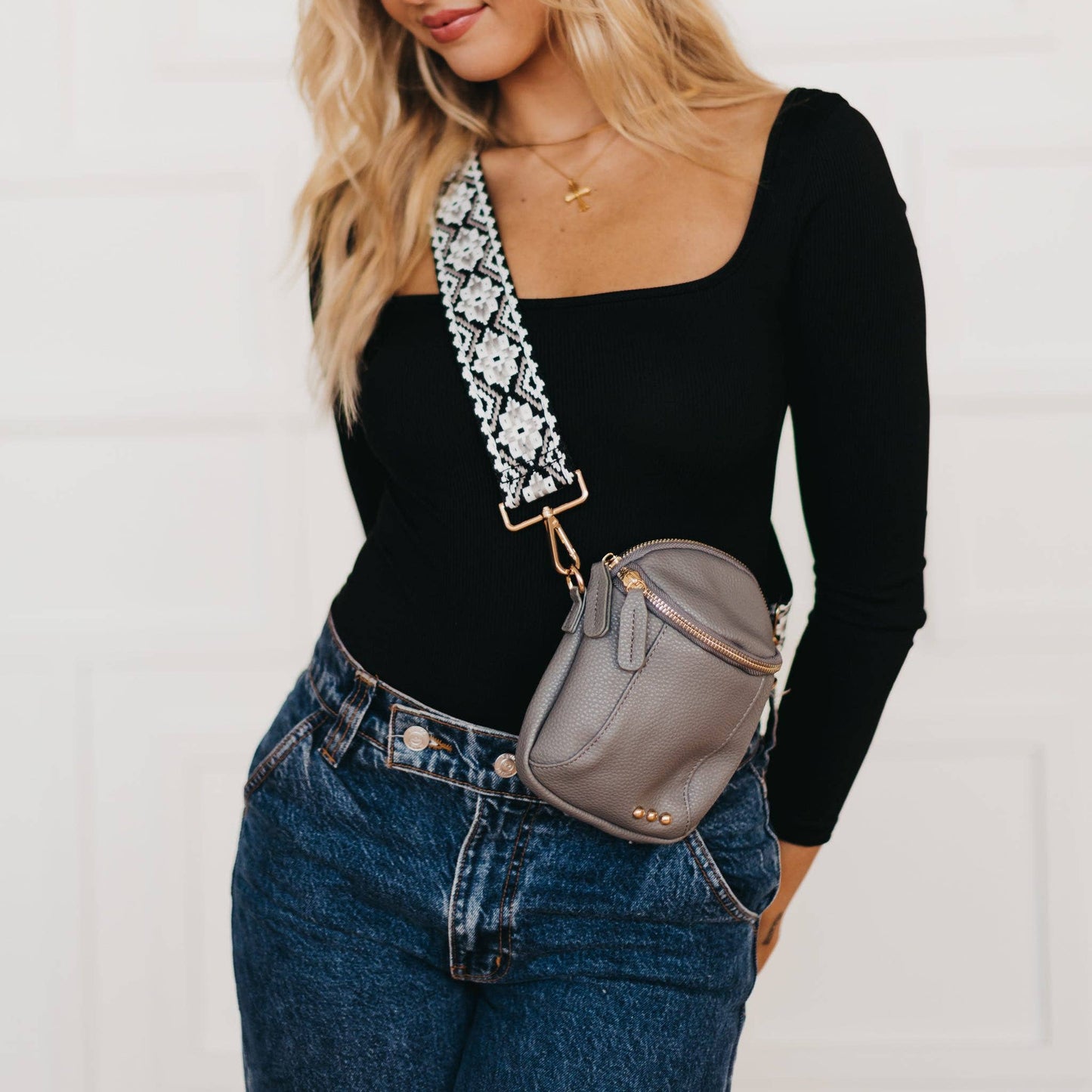 Ellie Crossbody Bag: Mustard