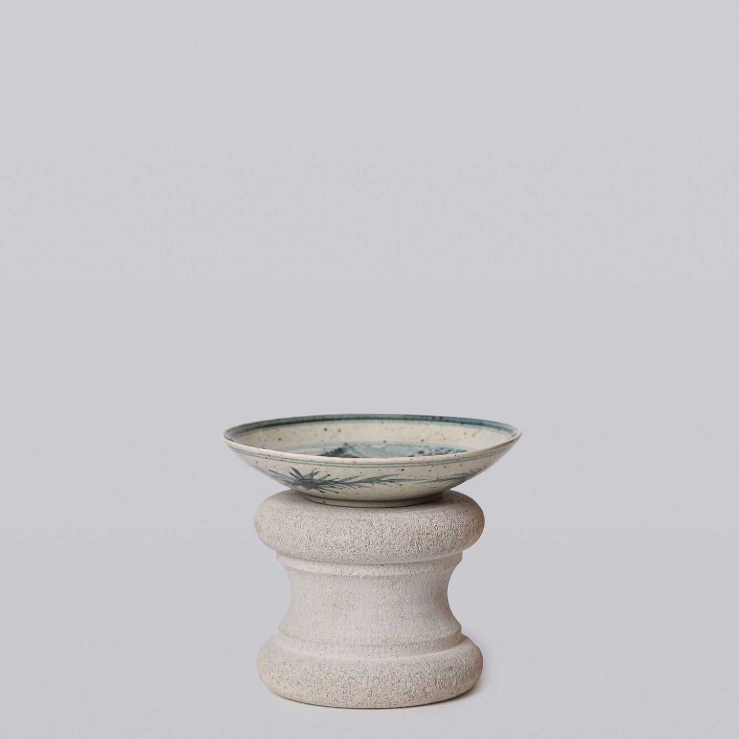 Small Blue and White Porcelain Dancing Crane Dish