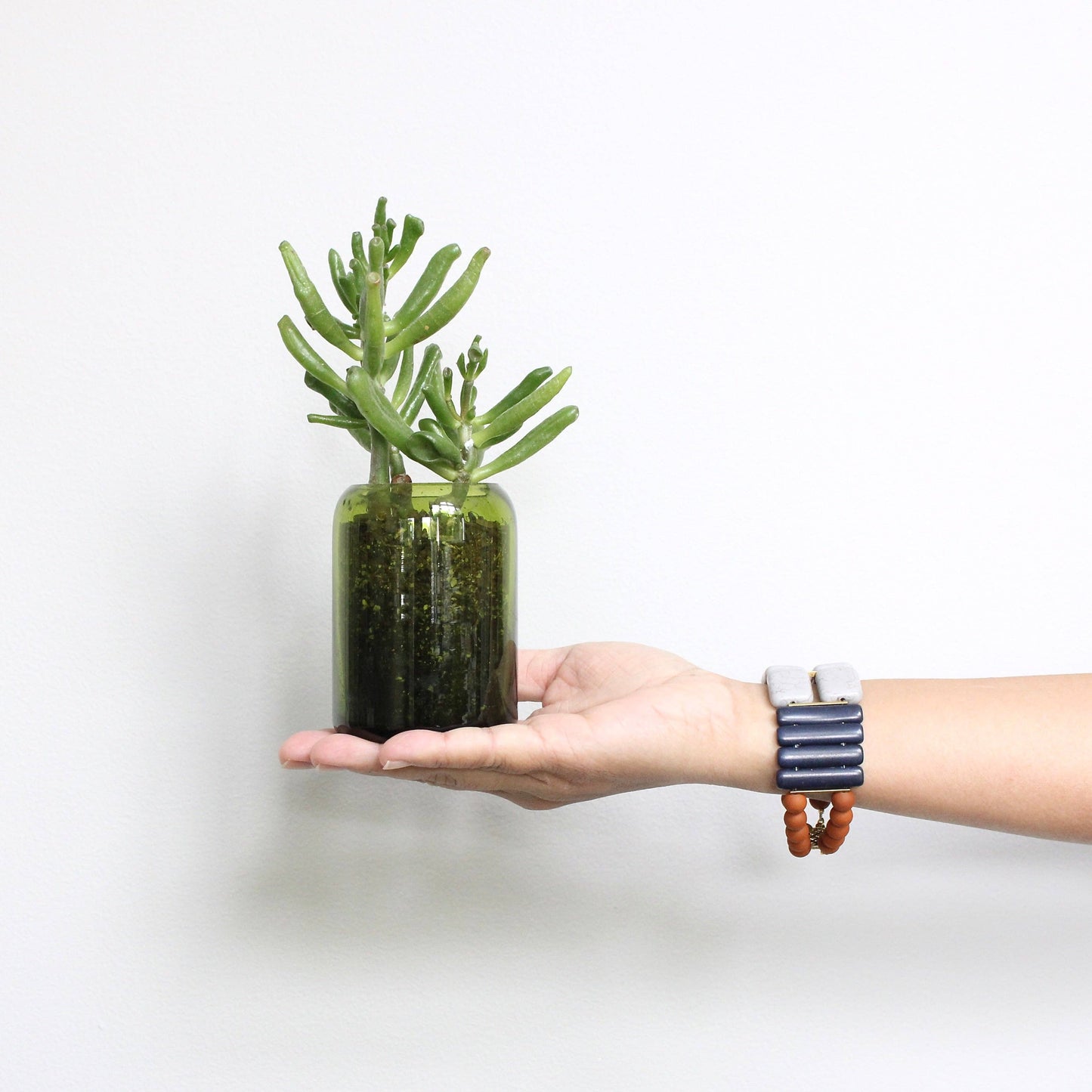 JLTB06 Navy and Gray Glass and Magnesite Beaded Bracelet