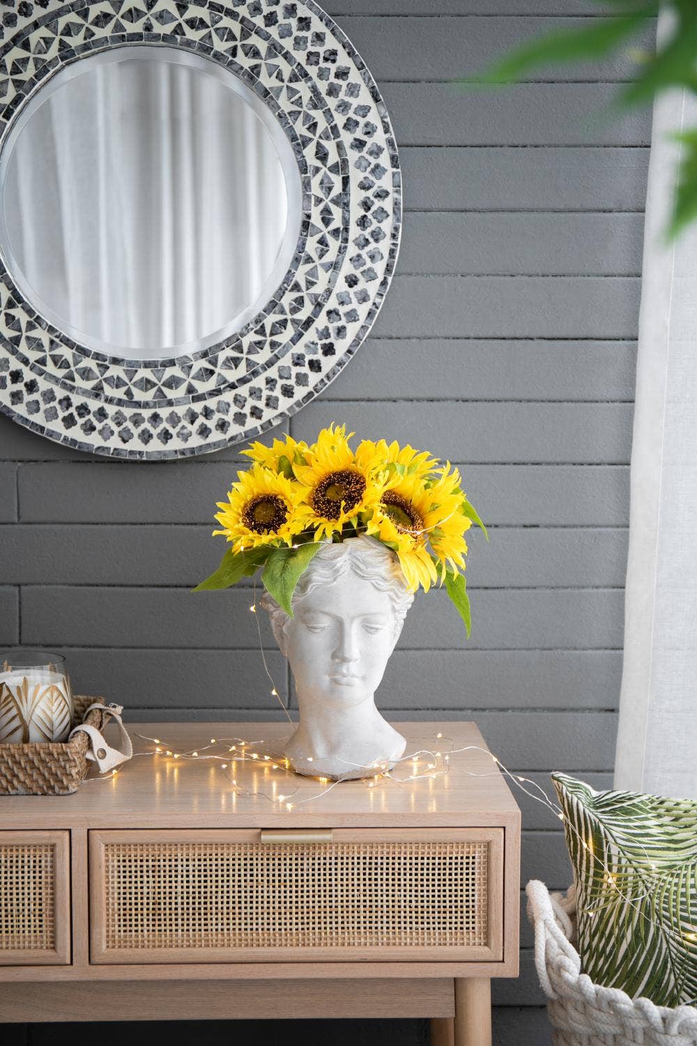 D7x11" Visage Cement Vase - Large