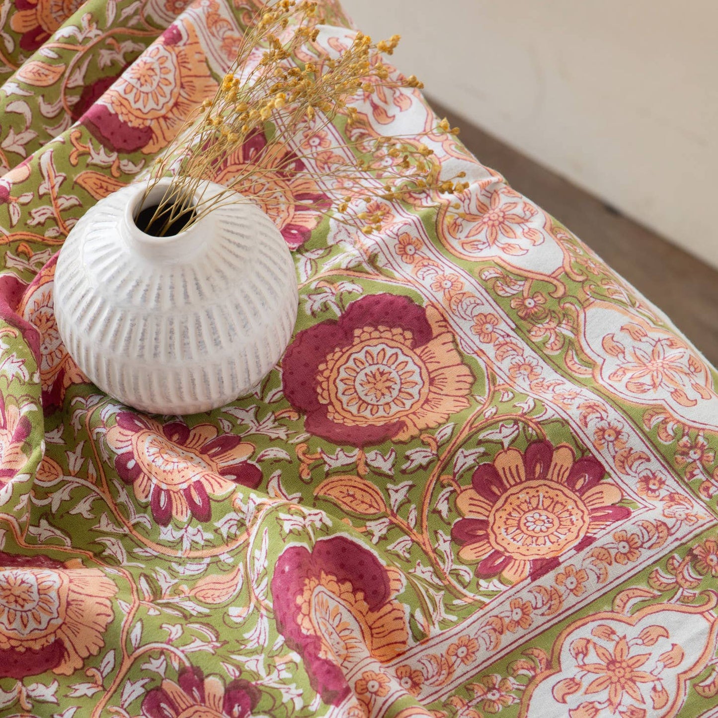 Zinnia Block Print Tablecloth 60 x 90 Inches