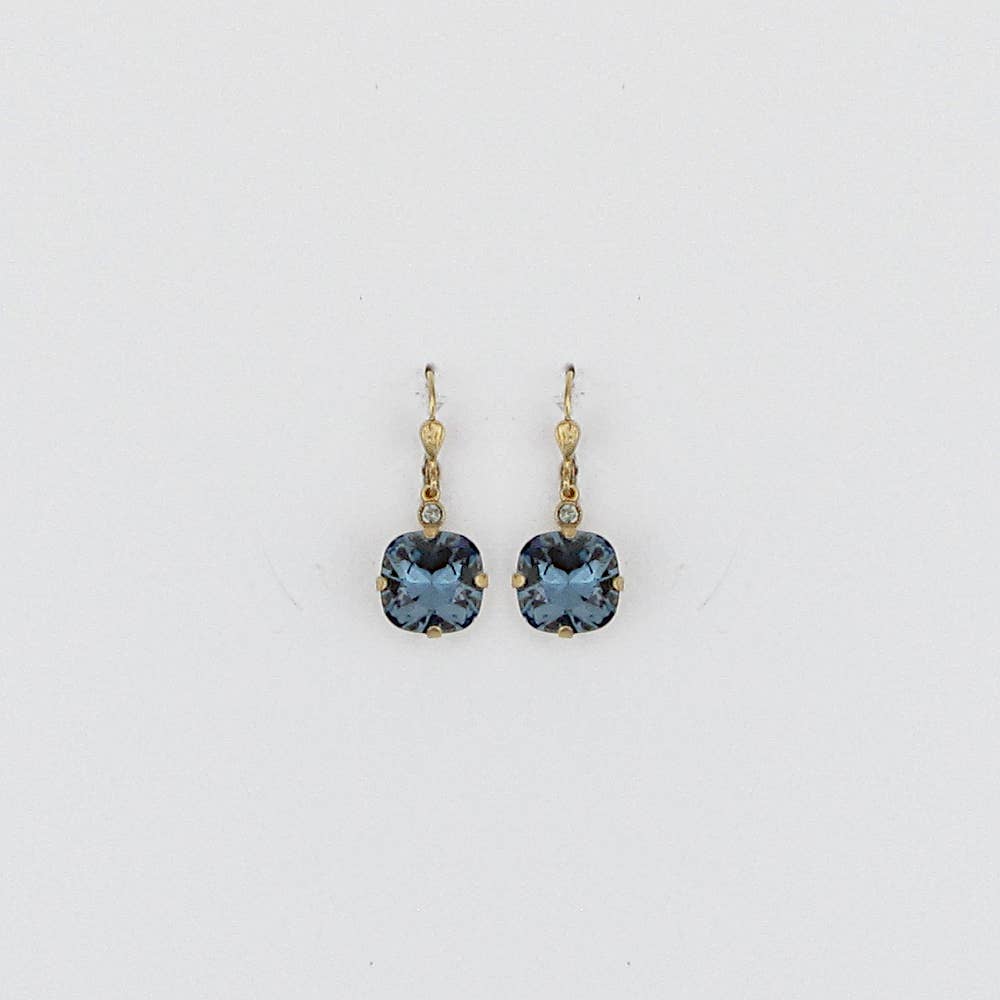 La Vie Classic Earring: Shade